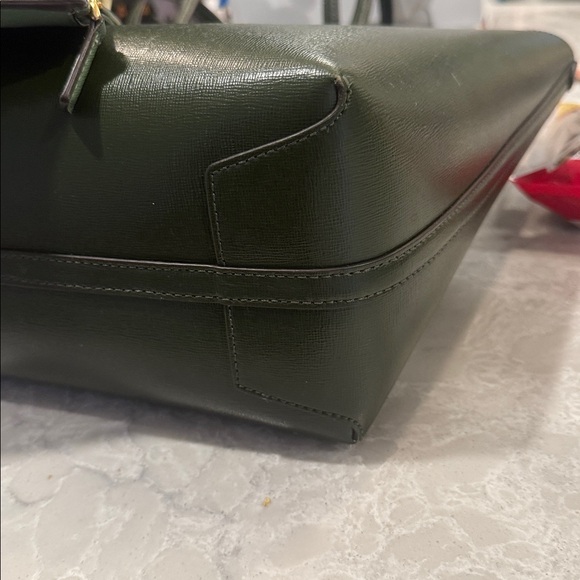 Kate Spade, Becker Saffiano leather, large tote - Picture 6 of 8